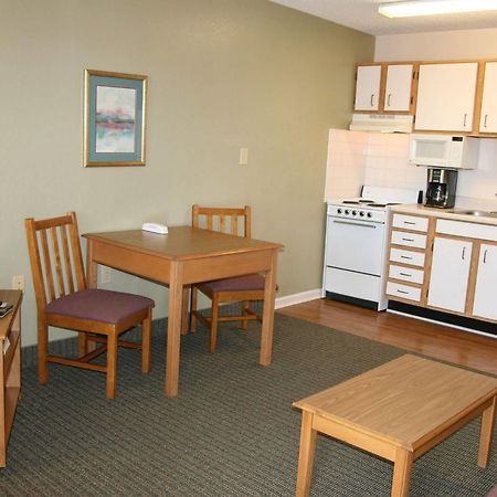 Affordable Suites Солсбери Экстерьер фото
